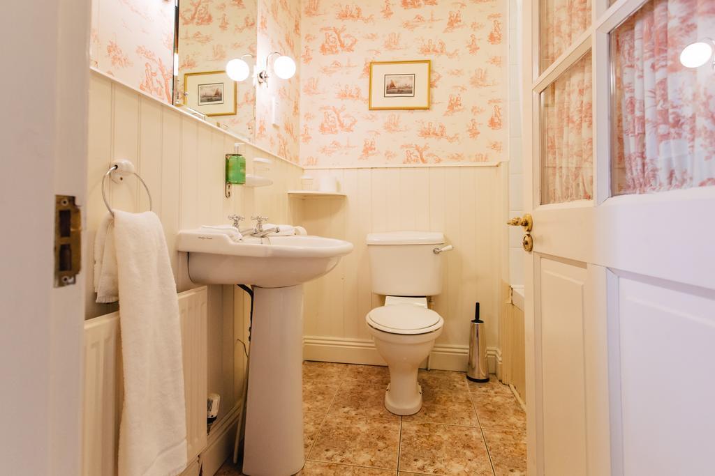 Gleeson'S Restaurant & Rooms Roscommon Buitenkant foto
